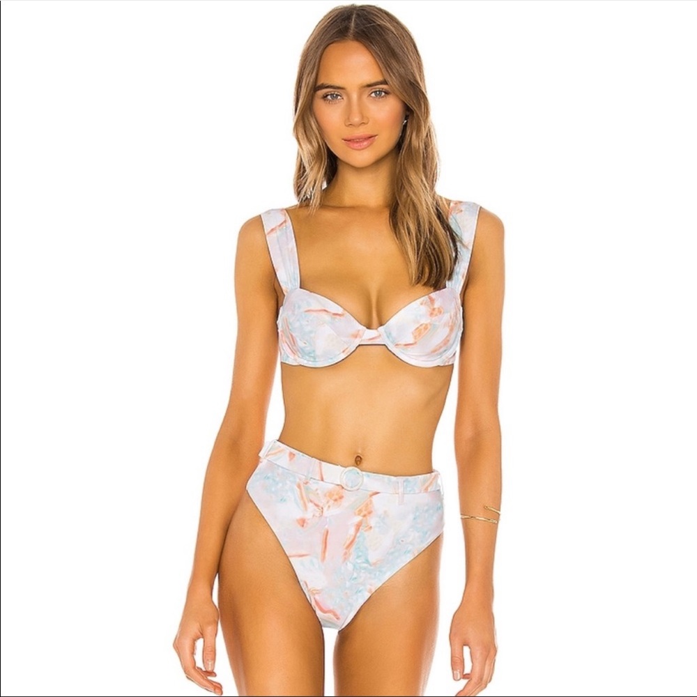 SALE🎉WeWoreWhat Claudia Bikini Top Sky Blue Onyx